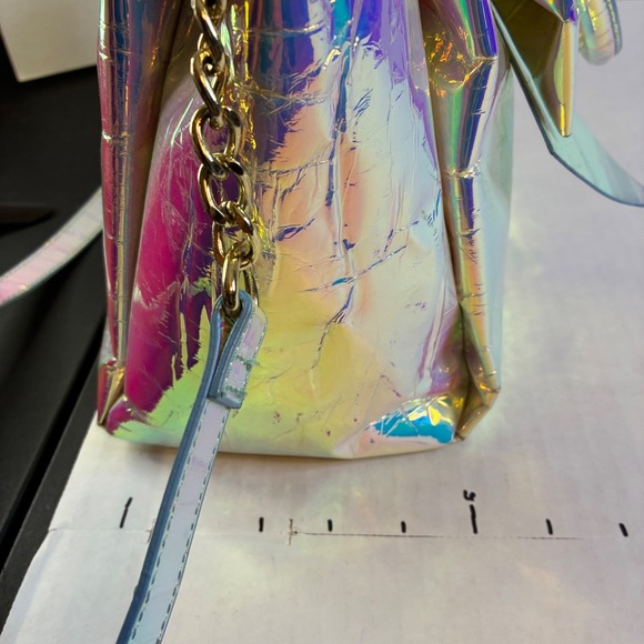 Betsey Johnson Iridescent RARE BAG Holographic Bow Satchel Crossbody Gold Purse - Picture 10 of 16